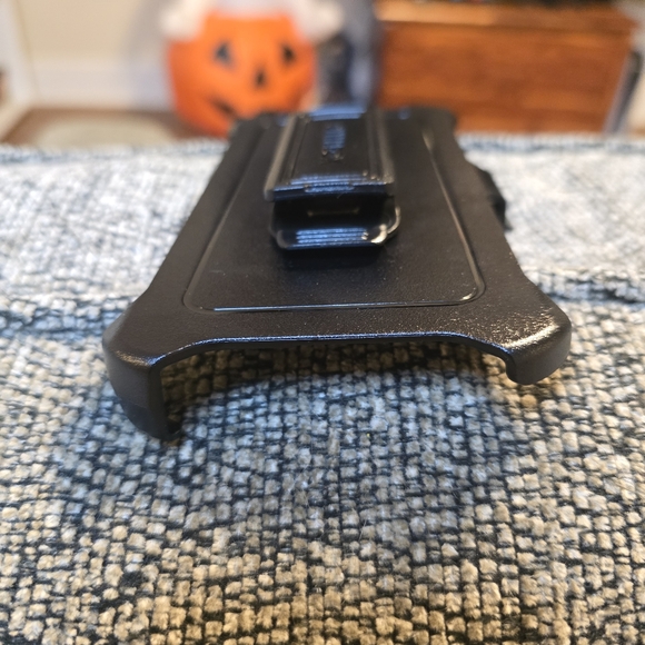 OtterBox Defender Pro Case, Belt Holster Replacement, For iPhone 13/14/15 (NWOB) - Picture 5 of 11